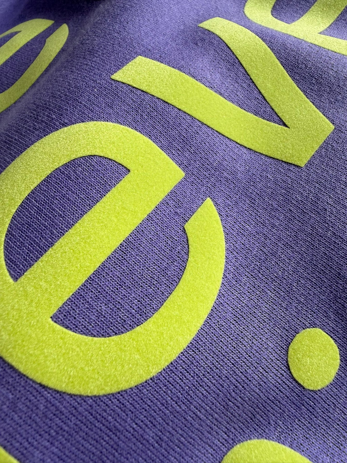 Sweatshirt "energy never lies"